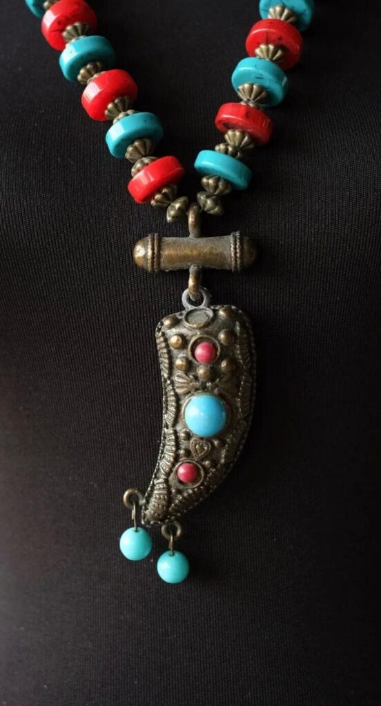 Djinn Khodam — Antique Handmade Djınn Necklace – Powerful Protection Amulet for Love, Loyalty, Passion & Wealth — view 1